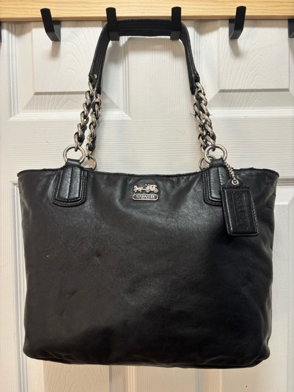 Coach H1259-20466 Madison Black Soft Leather East/West Chain-Handle Tote GUC